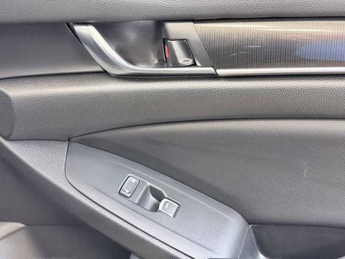 Used 2022 Honda Accord Sport Special Edition image 35
