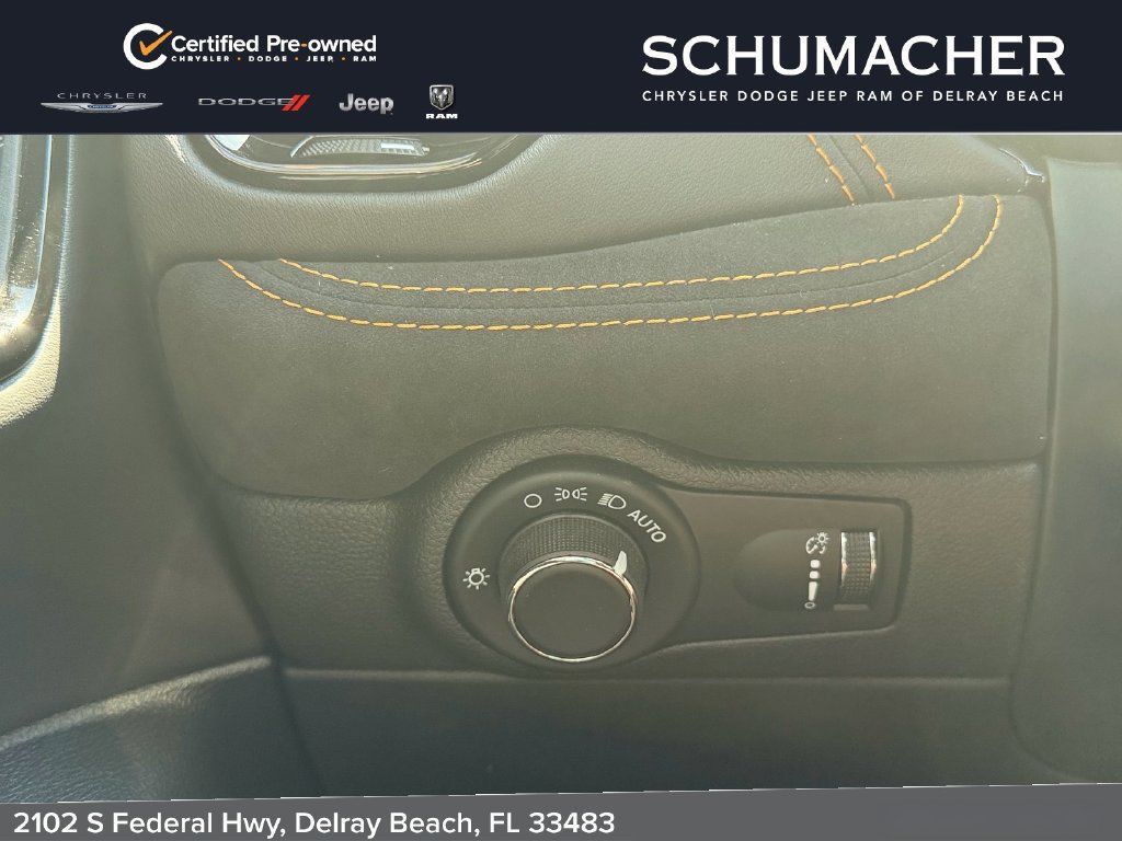 Certified 2023 Dodge Durango R/T w/ Hemi Orange Plus Package AWD/4WD image 26