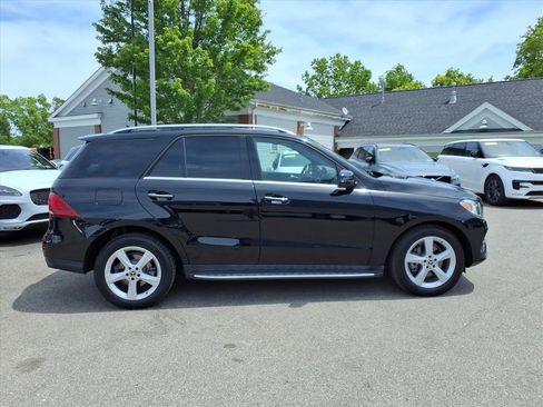 Used 2018 Mercedes-Benz GLE 350 4MATIC image 2