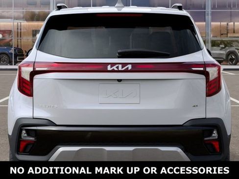 New 2026 Kia Seltos SX image 13