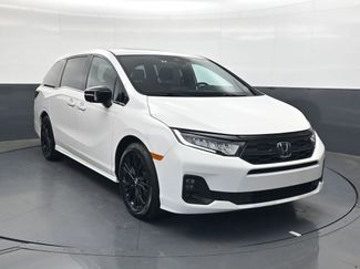 Used 2025 Honda Odyssey Sport-L video 2