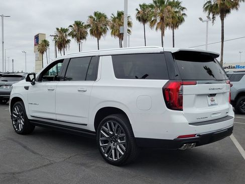 New 2026 GMC Yukon XL Denali Ultimate AWD/4WD image 3