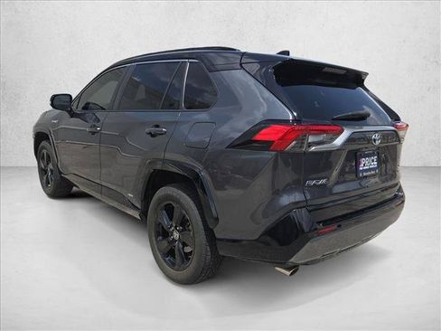 Used 2021 Toyota RAV4 XSE AWD/4WD image 7