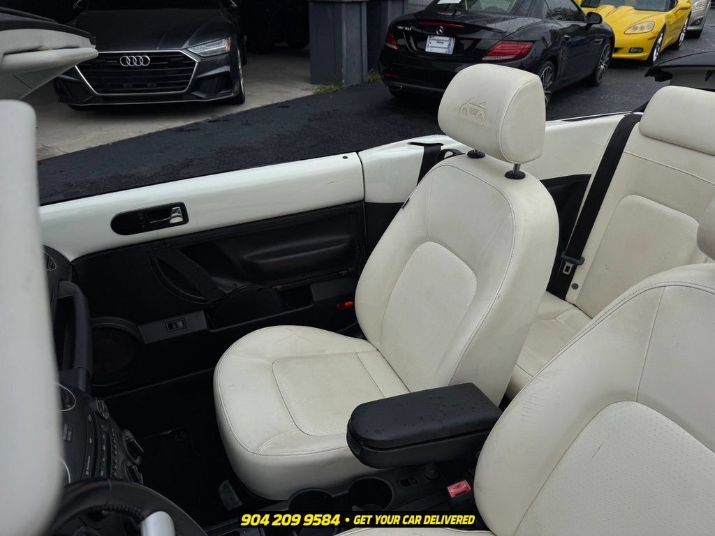 Used 2007 Volkswagen Beetle Triple White Edition FWD image 14