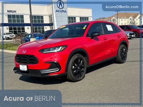 Used 2025 Honda HR-V Sport image 1