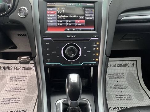 Used 2014 Ford Fusion Titanium AWD/4WD image 18