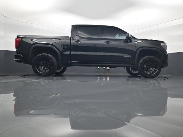 Used 2025 GMC Sierra 1500 AT4 w/ AT4 Premium Package AWD/4WD image 24