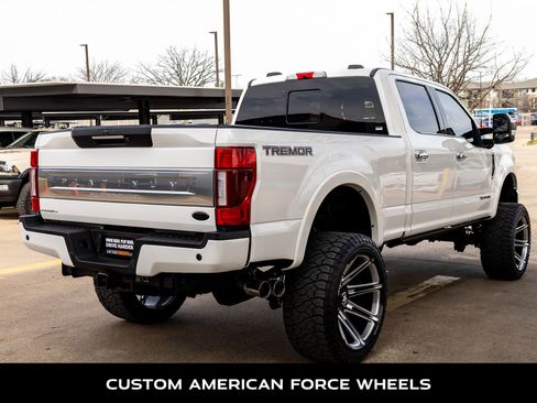 Used 2022 Ford F250 Platinum w/ Tremor Off-Road Package image 9