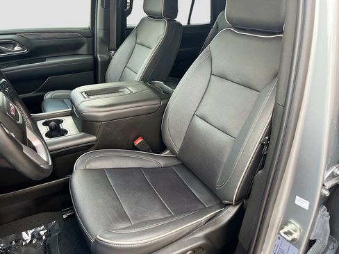 Used 2023 GMC Yukon SLT w/ SLT Premium Package AWD/4WD image 20