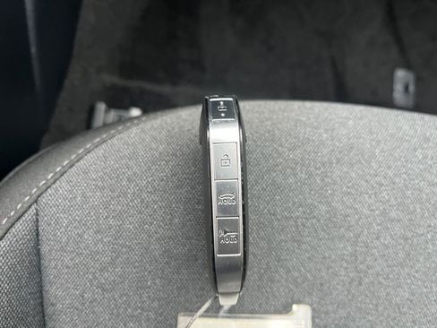Used 2025 Kia K4 LXS image 21