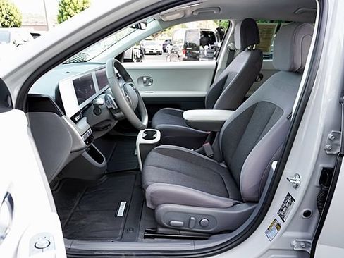Certified 2024 Hyundai Ioniq 5 SEL RWD image 15