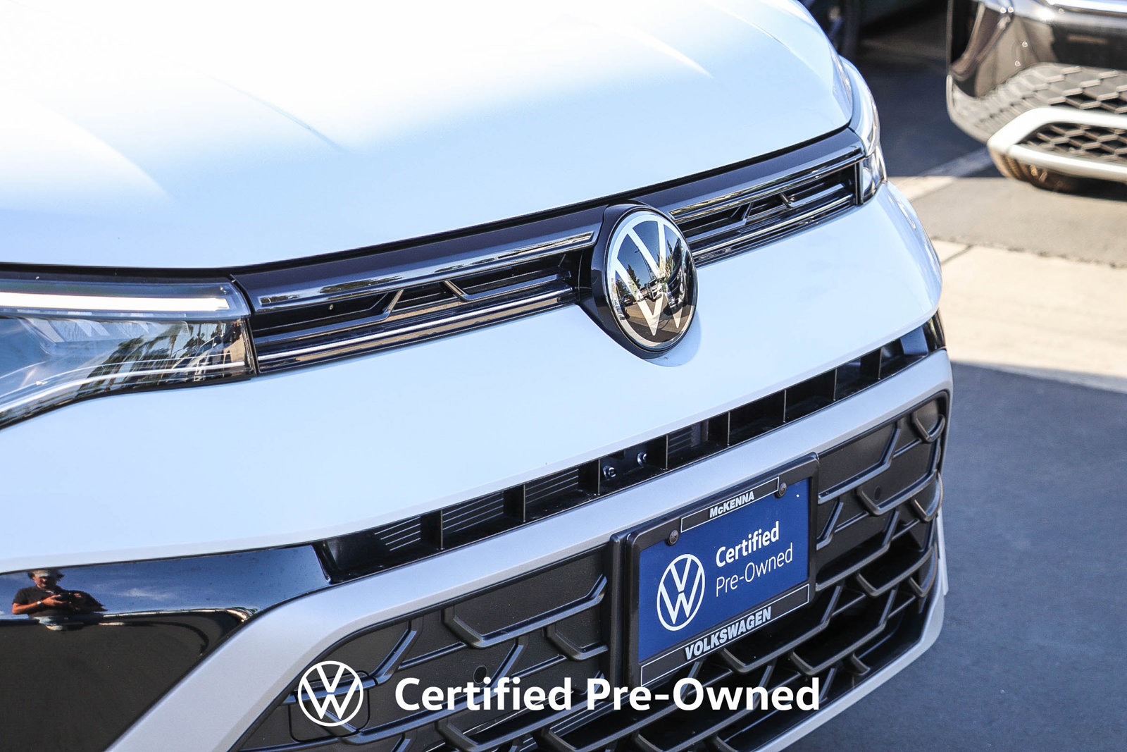 Used 2025 Volkswagen Taos SE FWD image 6