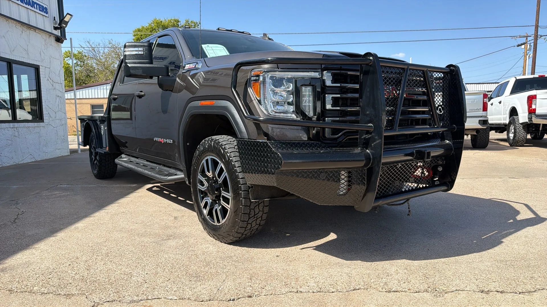 Used 2020 GMC Sierra 2500 AT4 w/ AT4 Premium Package AWD/4WD image 4