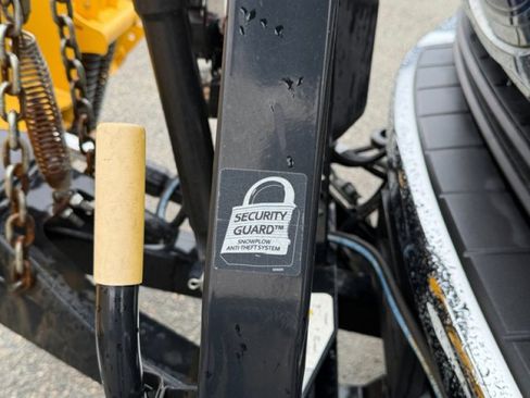 Used 2017 Ford F250 XLT w/ XLT Value Package AWD/4WD image 24