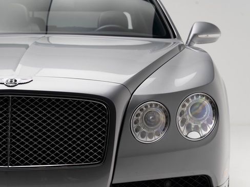 Used 2014 Bentley Flying Spur W12 image 65