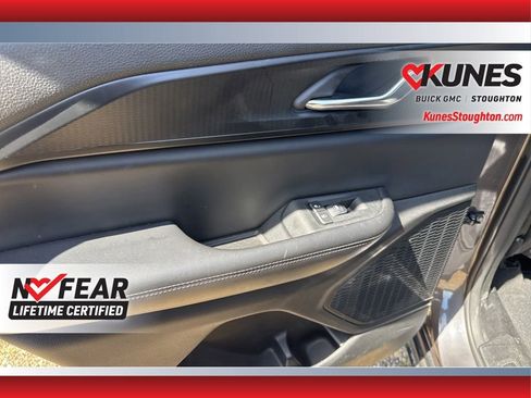 Used 2024 Jeep Grand Cherokee Altitude AWD/4WD image 40