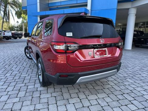 Used 2024 Honda Pilot EX-L image 12
