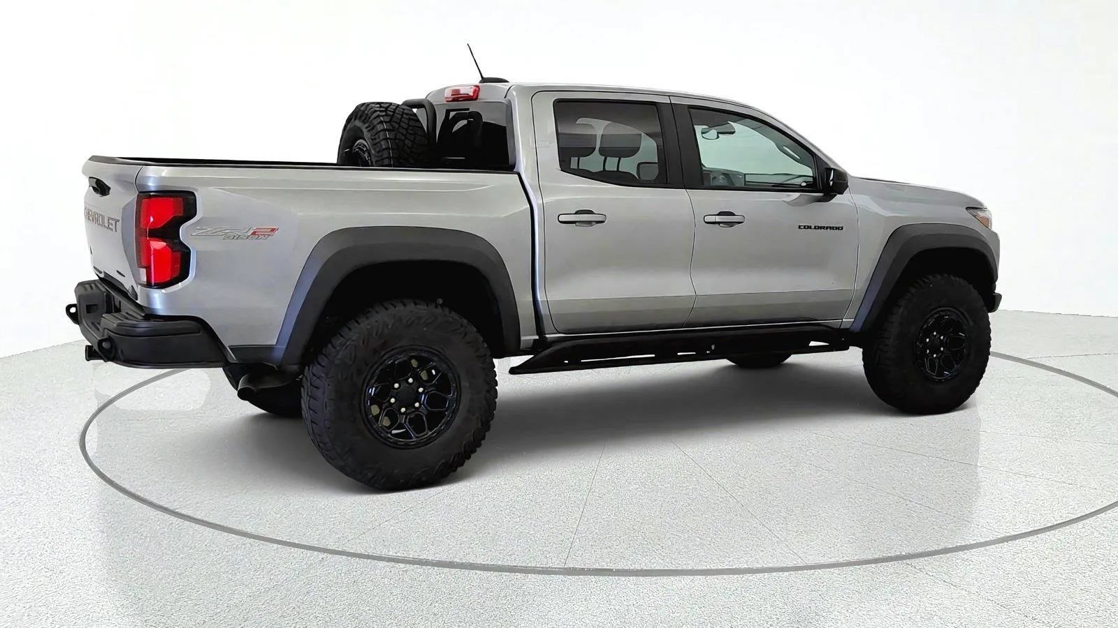 Used 2024 Chevrolet Colorado ZR2 w/ ZR2 Bison Edition AWD/4WD image 9