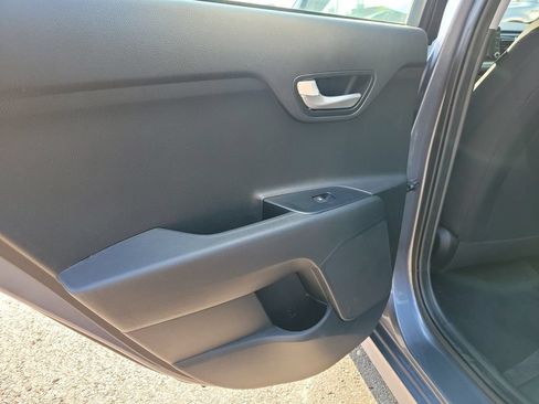 Used 2020 Kia Rio S FWD image 17