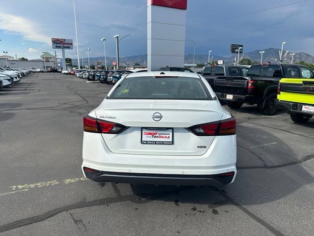 New 2026 Nissan Altima 2.5 SV AWD/4WD image 10