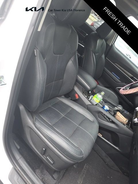 Certified 2022 Kia Telluride EX w/ EX Premium Package FWD image 2