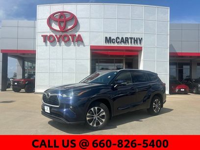 Used 2022 Toyota Highlander XLE