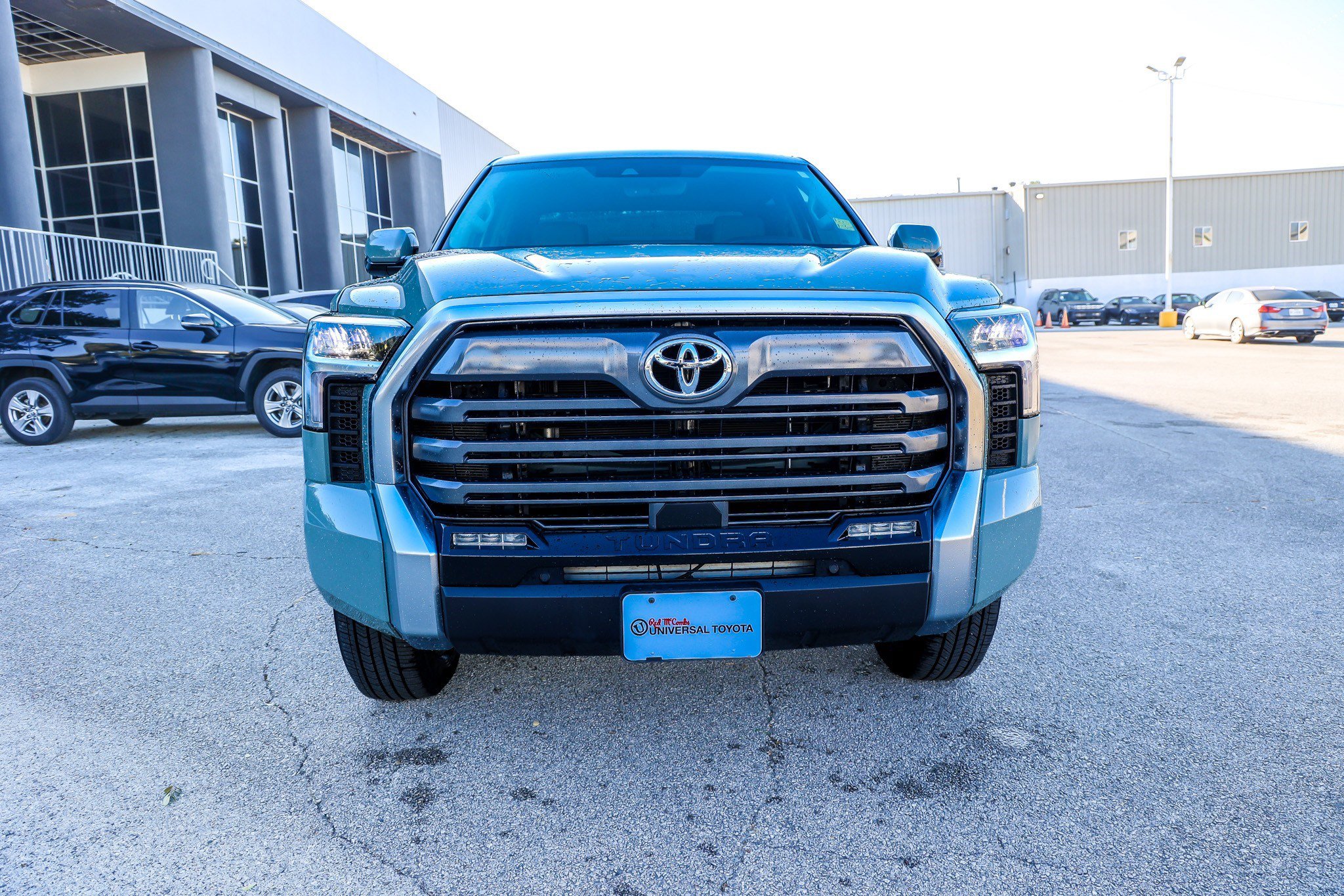 Used 2024 Toyota Tundra Limited AWD/4WD image 3