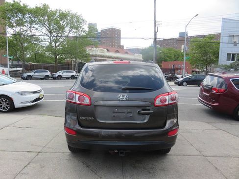 Used 2012 Hyundai Santa Fe GLS FWD image 8