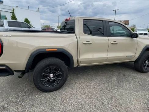 Used 2023 GMC Canyon Elevation w/ Convenience Package AWD/4WD image 2