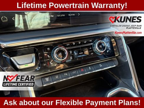 Used 2025 GMC Sierra 3500 Denali Ultimate AWD/4WD image 35