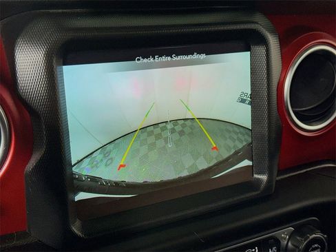 Used 2023 Jeep Wrangler Unlimited Rubicon w/ LED Lighting Group image 13