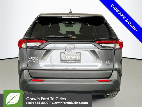 Used 2025 Toyota RAV4 LE AWD/4WD image 13
