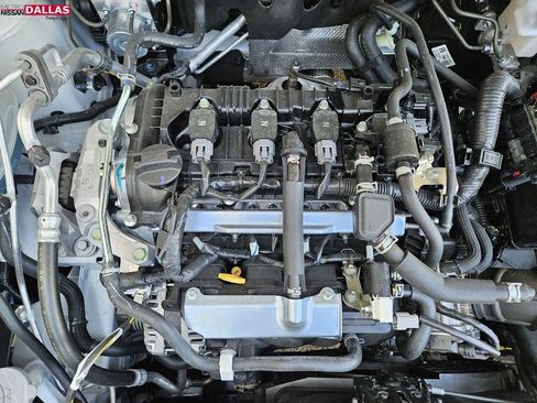 New 2025 Nissan Kicks Play S image 21