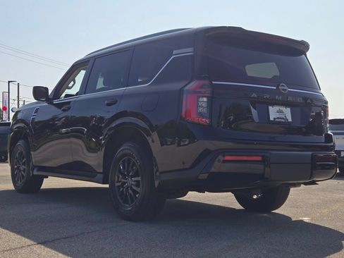 Used 2025 Nissan Armada SV AWD/4WD image 18