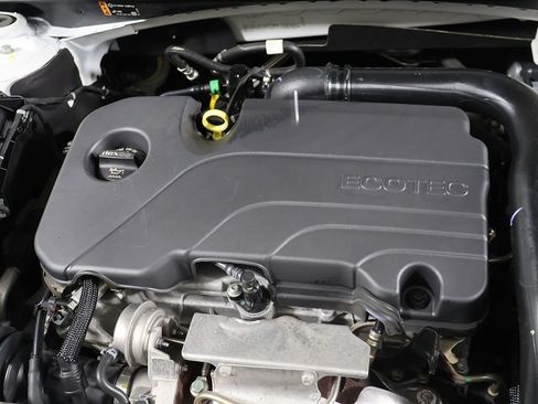 Used 2023 Chevrolet Malibu LS w/ Driver Confidence Package FWD image 14