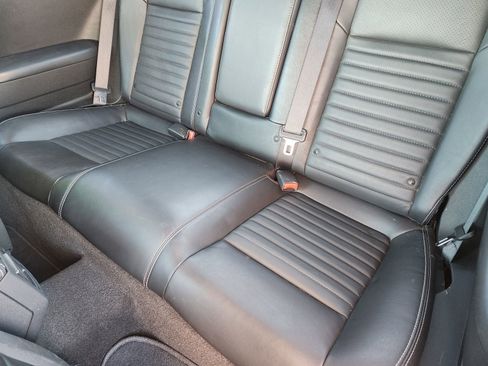 Used 2011 Dodge Challenger R/T image 34