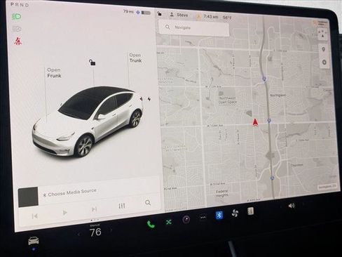 Used 2021 Tesla Model Y Long Range image 13