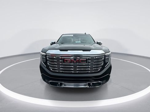 Used 2022 GMC Sierra 1500 Denali w/ Technology Package image 3