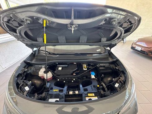 Certified 2023 Volkswagen ID.4 2WD image 18