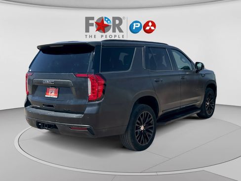 Used 2023 GMC Yukon SLT AWD/4WD image 5