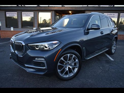 Used 2019 BMW X5 xDrive50i w/ Parking Assistance Package image 1