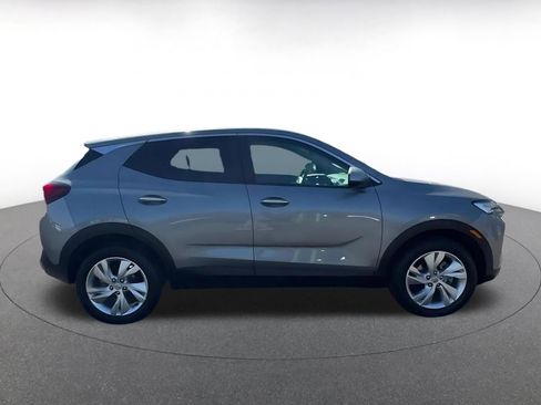 Used 2025 Buick Encore GX Preferred AWD/4WD image 16