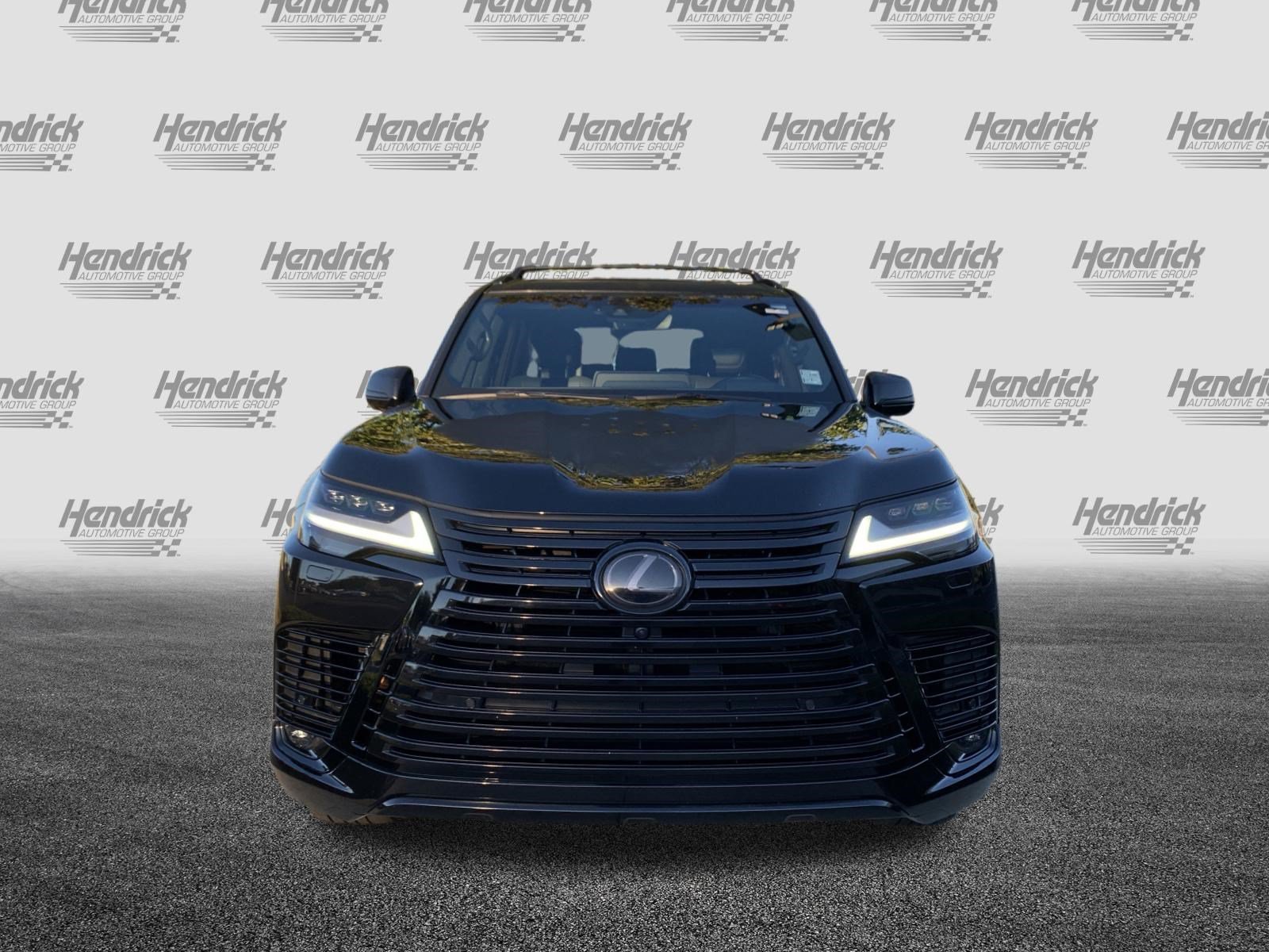 Used 2022 Lexus LX 600 4WD w/ Accessory Package (Z1) image 3