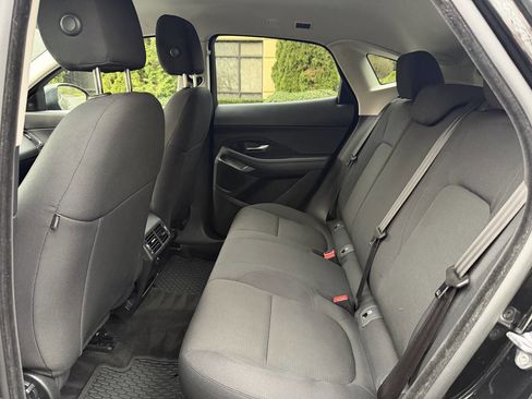 Used 2019 Jaguar E-PACE P250 AWD 4dr SUV image 24