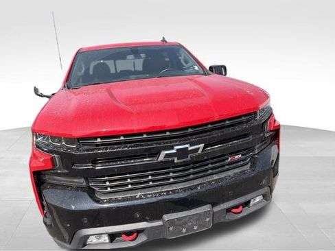 Used 2021 Chevrolet Silverado 1500 LT Trail Boss w/ Convenience Package II AWD/4WD image 4