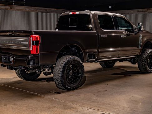 Used 2024 Ford F250 Limited w/ FX4 Off-Road Package image 10