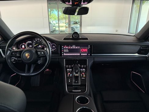 Used 2022 Porsche Panamera 4 Platinum Edition AWD/4WD image 26