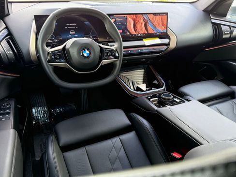Used 2025 BMW X3 xDrive30i w/ Convenience Package image 33