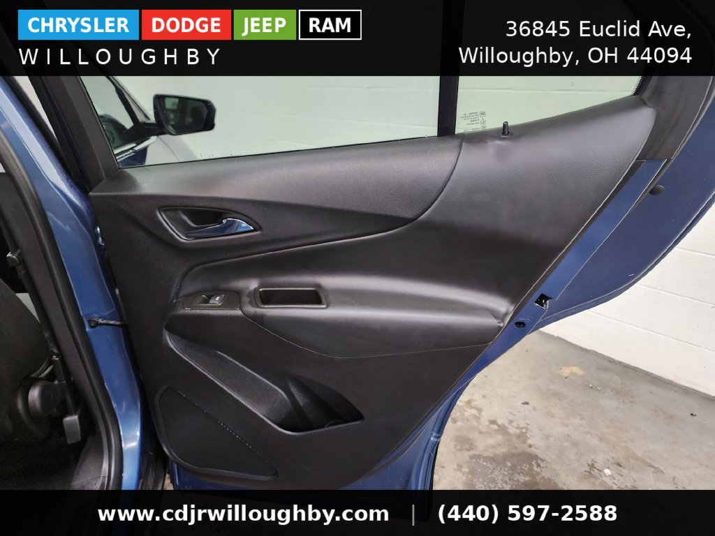 Used 2024 Chevrolet Equinox LT AWD/4WD image 32