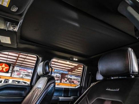 Used 2019 Ford F250 Platinum w/ Platinum Ultimate Package image 7